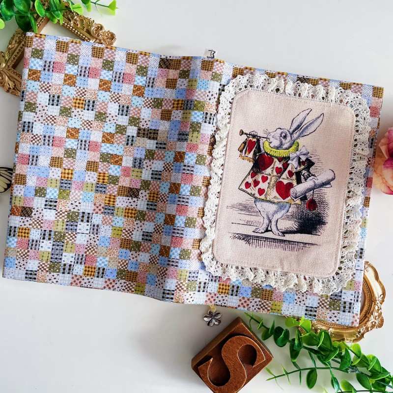 Alice Bunny Bullet Journal | Meizi