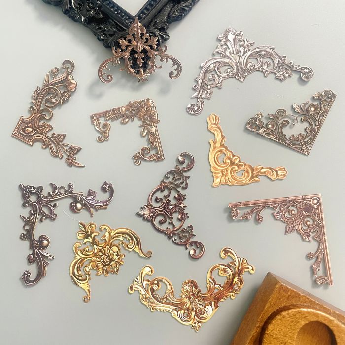 Baroque Corner Sticker 24PCS