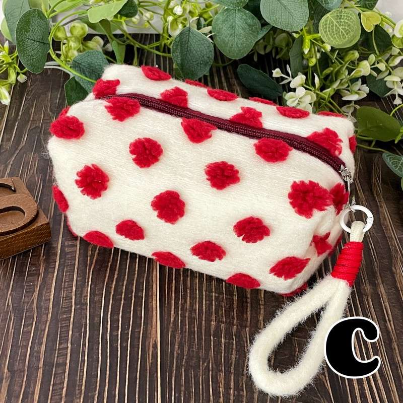 Woolen Dots Pouch