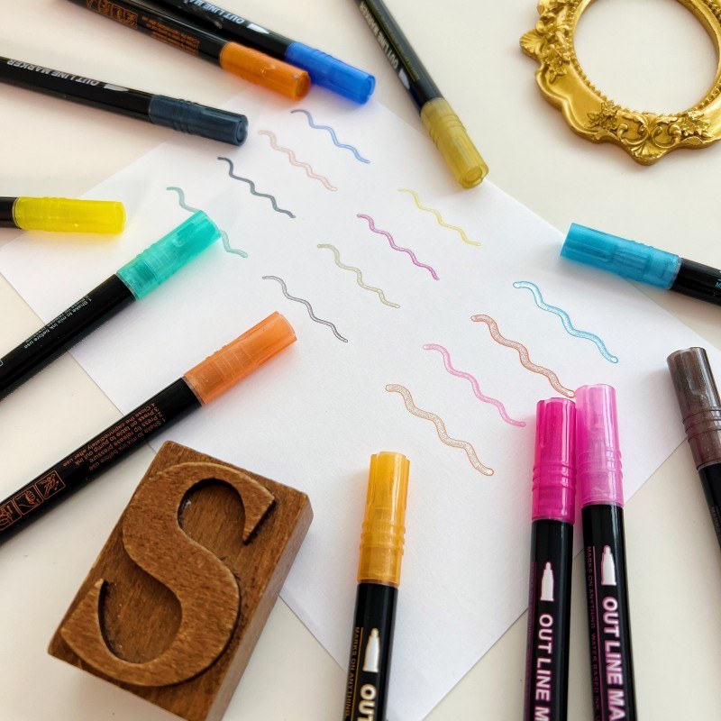 12 Colors Outline Glitter Markers