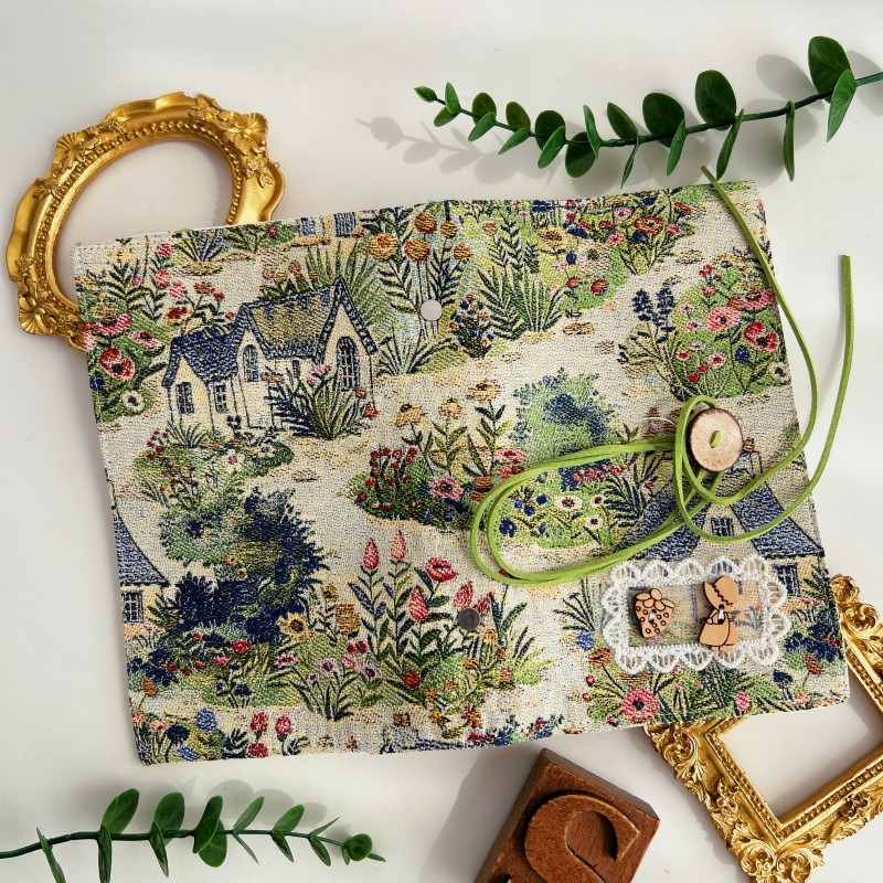 Storybook Cottage Loose-Leaf Journal