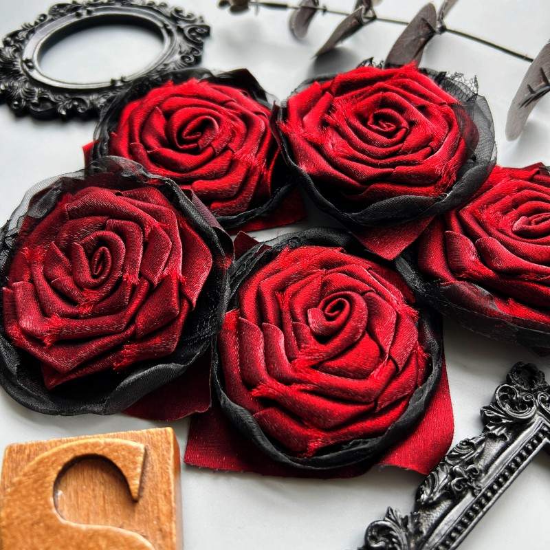 Dead Crimson Rose Applique 1PC