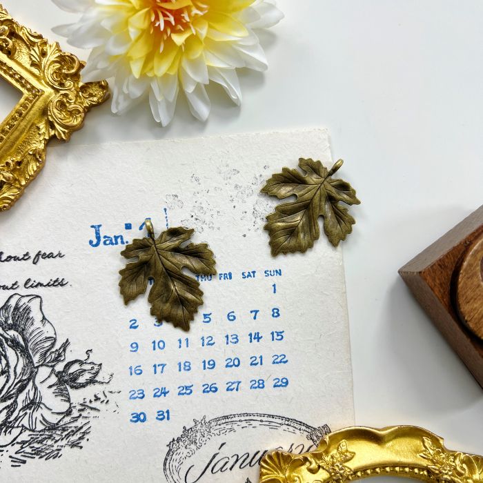 Bronze Leaf Charm 2PCS