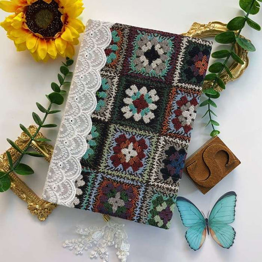 Bloom Lattice Bullet Journal | ZW