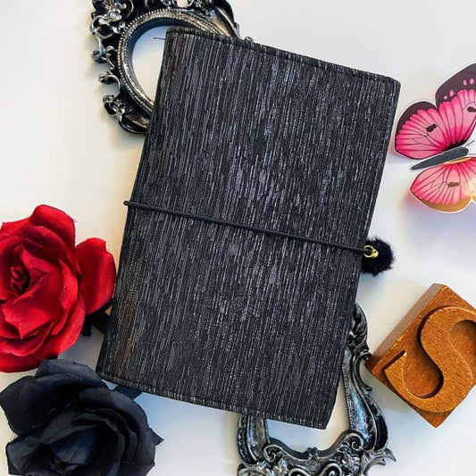 Glimmer Black Loose-Leaf Journal