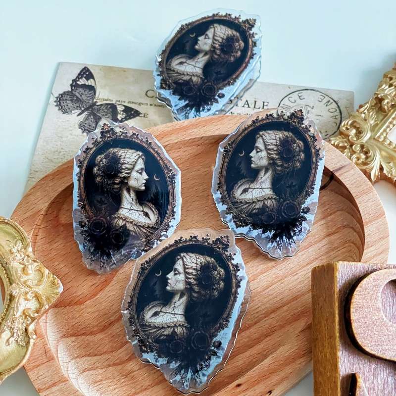 Cameo Portrait Paper Clip