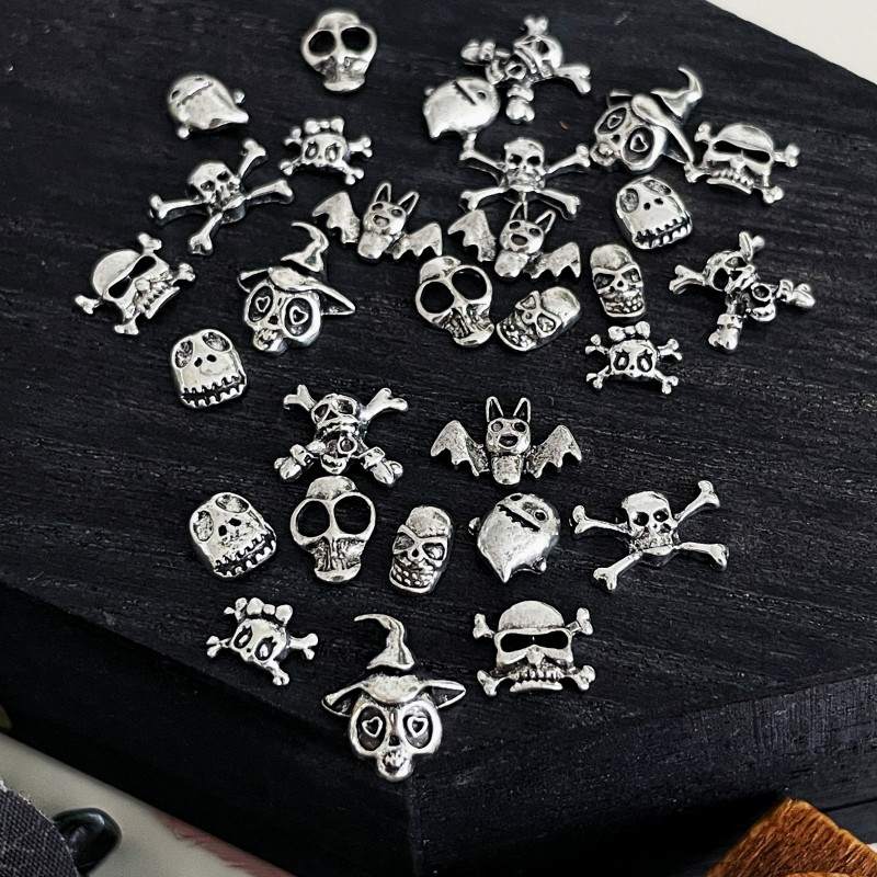 Skull Specter Craft Decoration 30PCS