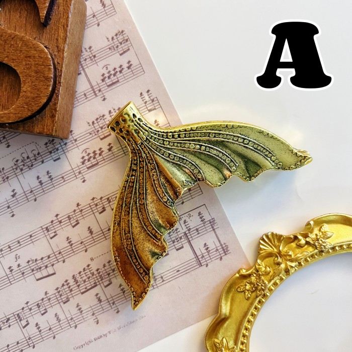 Mermaid Vogue Paper Clip