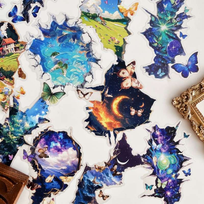 Butterfly Crack Sticker 30PCS