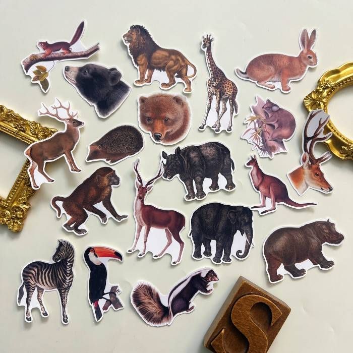 Classic Wildlife Sticker 19PCS