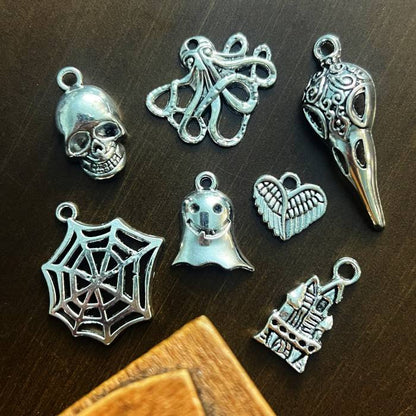 Cursed Alloy Charm 14PCS