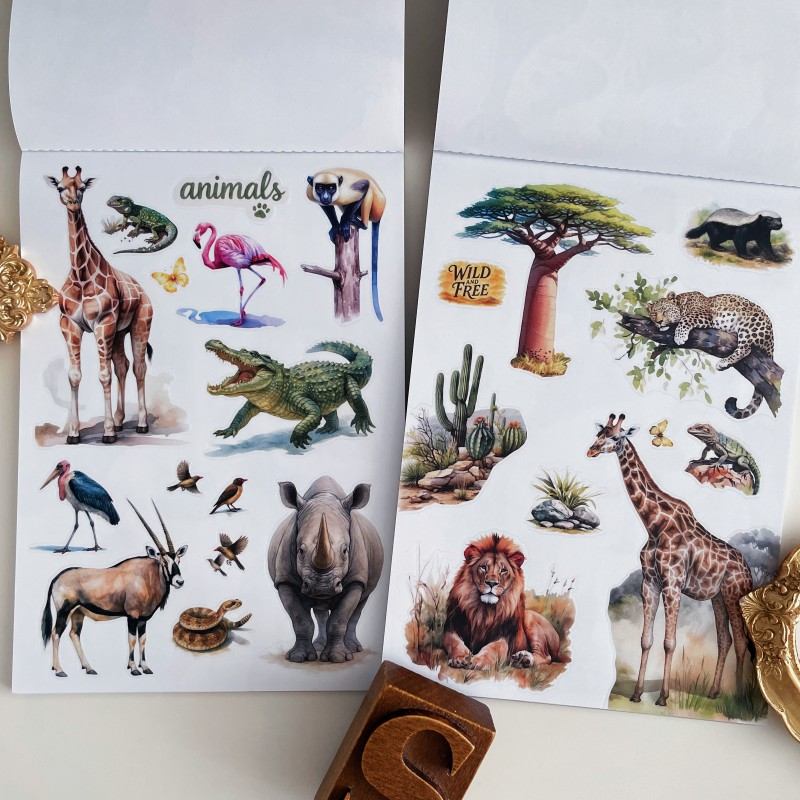 Nature's Animal Kingdom Sticker Book 20Sheets