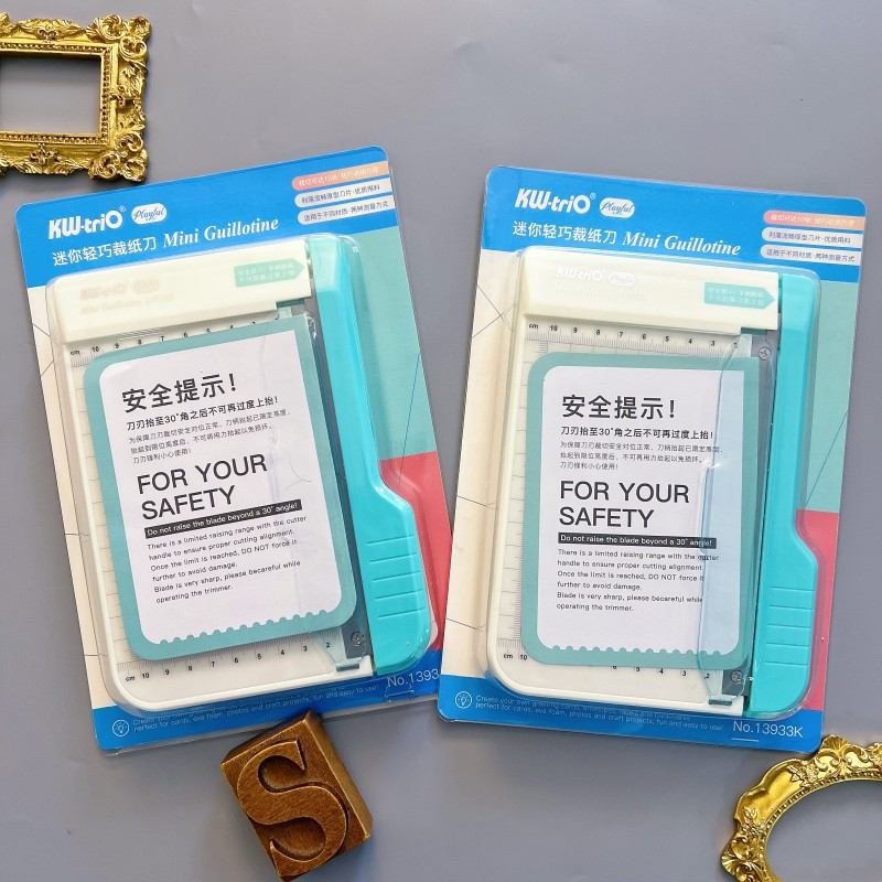 Mini Paper Cutter 6 Inch Guillotine Trimmer