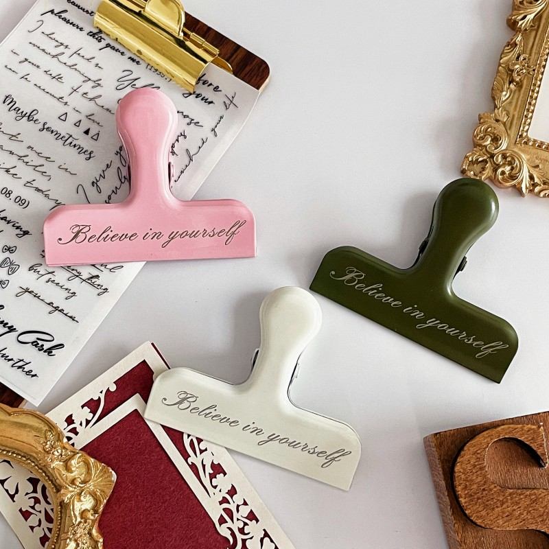 Believe In Yourself Sealing Clip