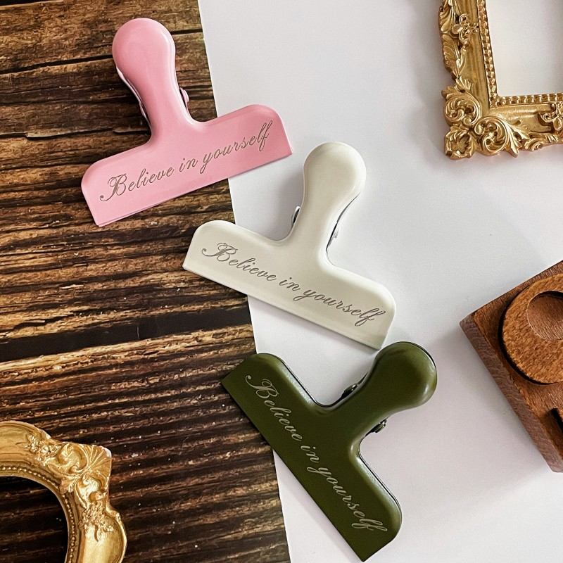 Believe In Yourself Sealing Clip