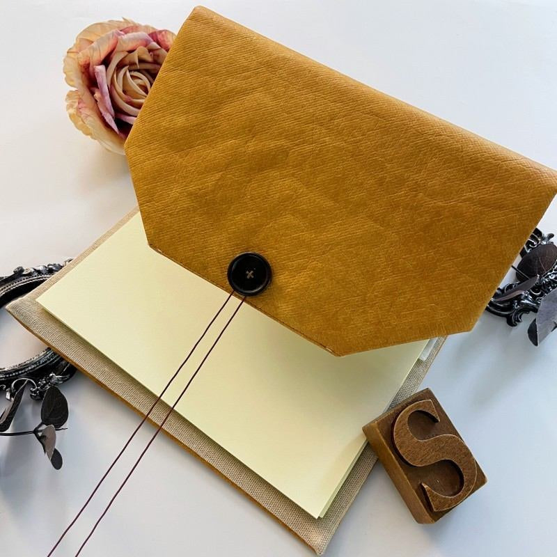 Cottage Mail Loose-Leaf Journal | Ink Time