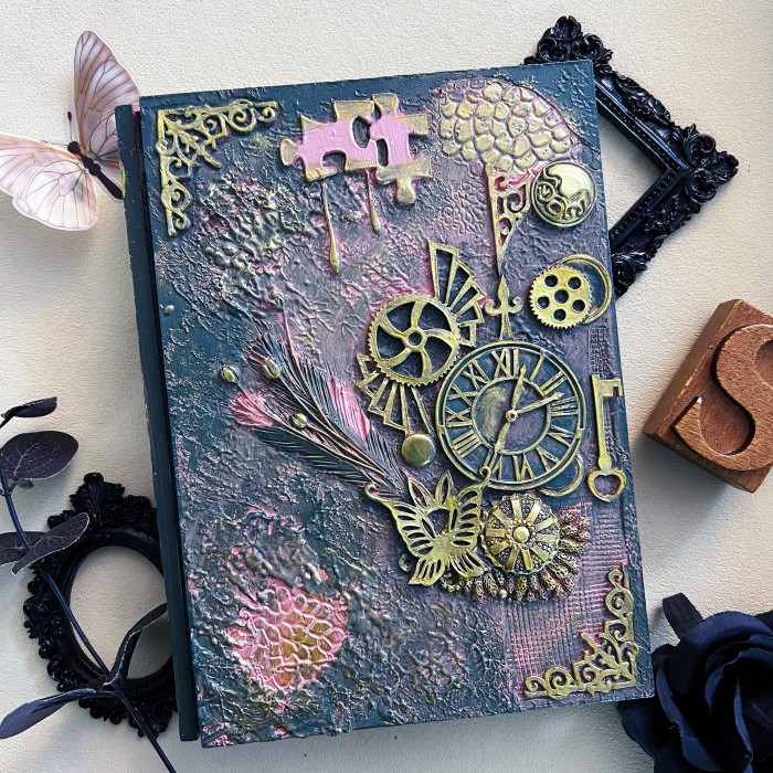 Chrono Archive Loose-Leaf Journal