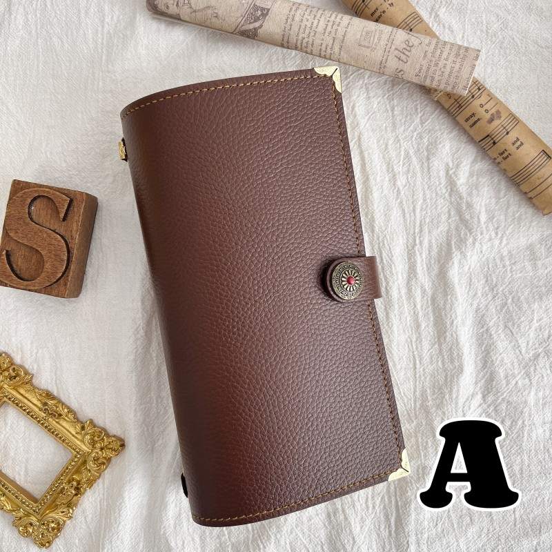 Vintage Refillable Traveler's Notebook