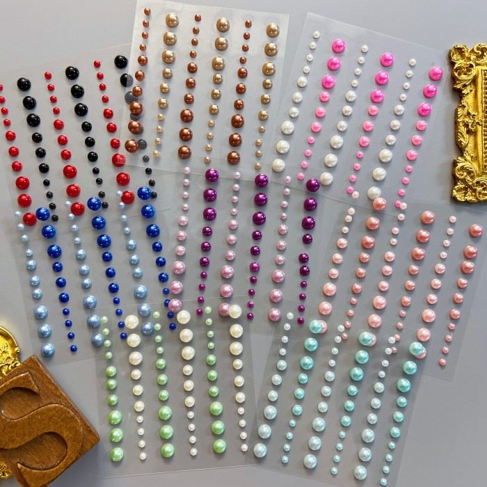 Pearl Dots 3D Sticker