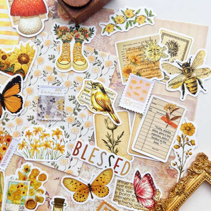 Old Flutter Ephemera Mystery Kit 90PCS